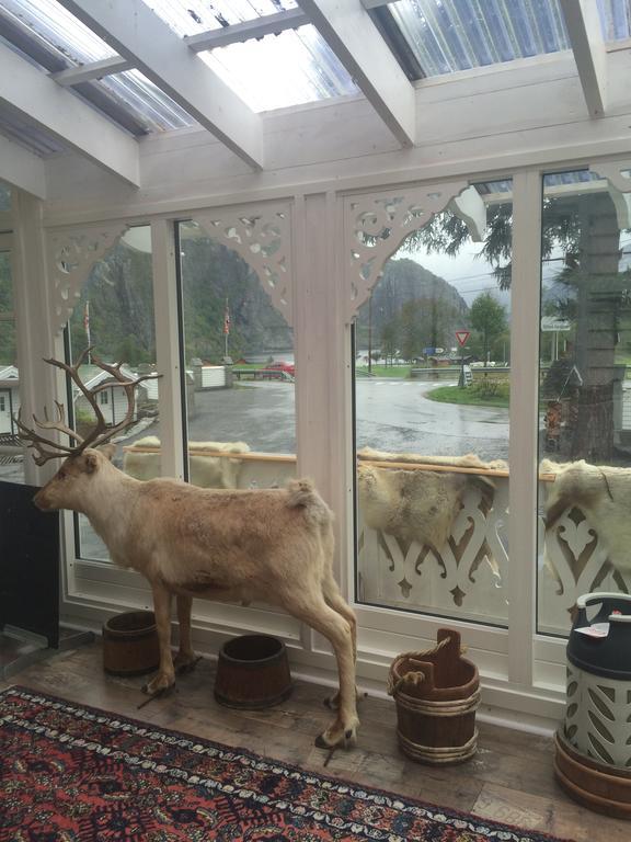 Eidfjord Gjestgiveri Экстерьер фото